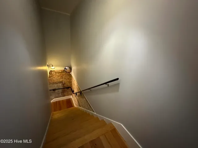 $399,000 | 121 South King Street, Windsor, NC 27983