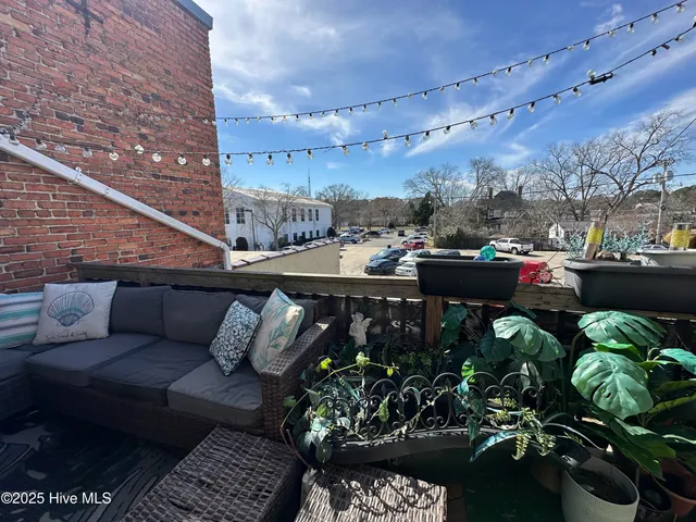 $399,000 | 121 South King Street, Windsor, NC 27983