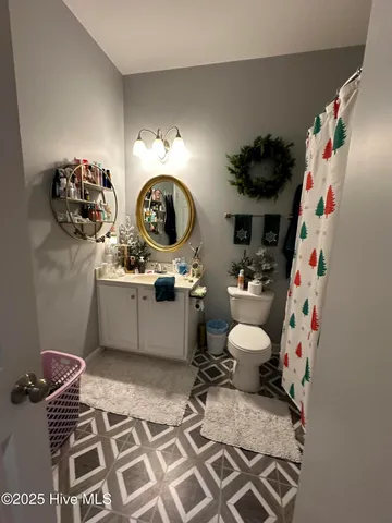 $399,000 | 121 South King Street, Windsor, NC 27983