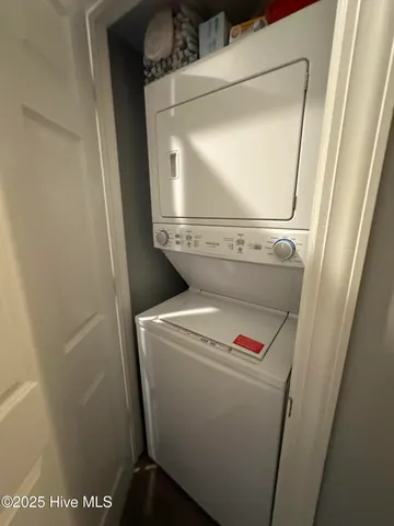 $399,000 | 121 South King Street, Windsor, NC 27983