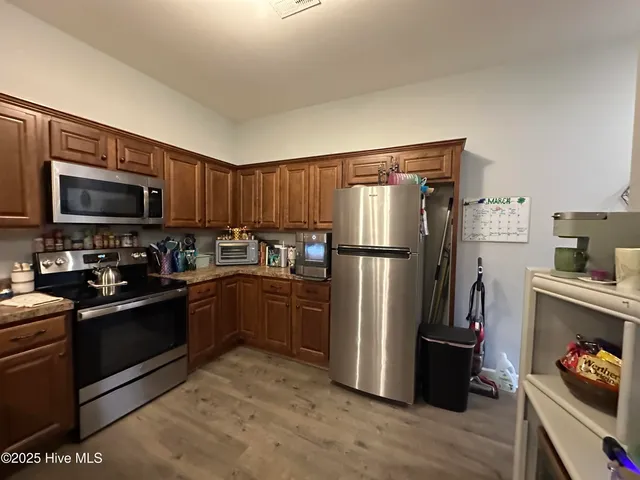 $399,000 | 121 South King Street, Windsor, NC 27983