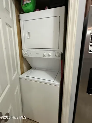 $399,000 | 121 South King Street, Windsor, NC 27983