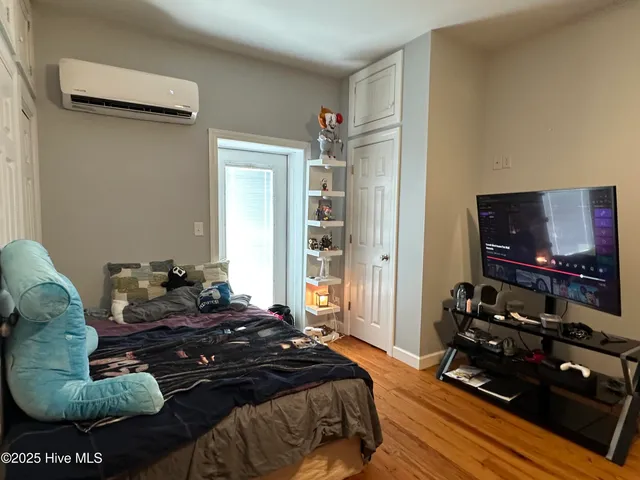 $399,000 | 121 South King Street, Windsor, NC 27983