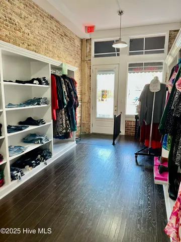 $399,000 | 121 South King Street, Windsor, NC 27983