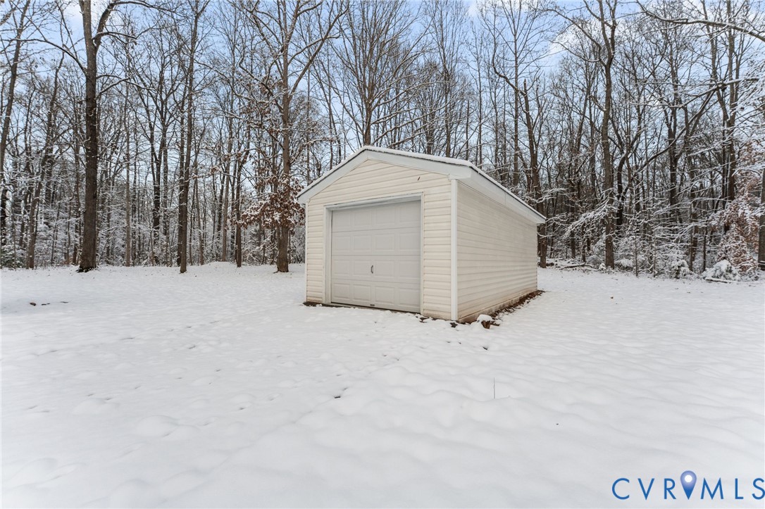 2444 Mountain View Road Powhatan, VA 23139 - Photo 22 of 25 Gallery Image 22