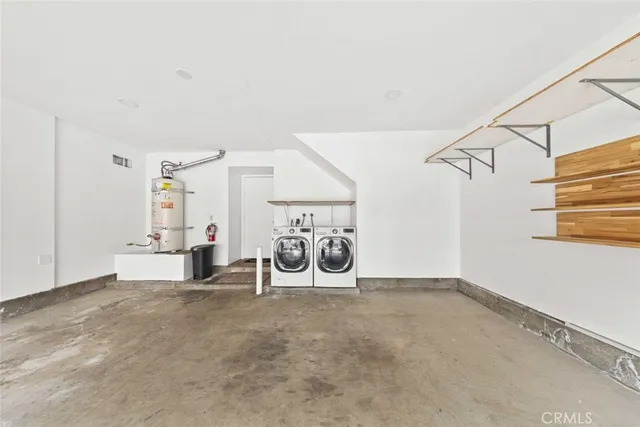 $3,900 | 7448 Bellingham Avenue, North Hollywood, CA 91605