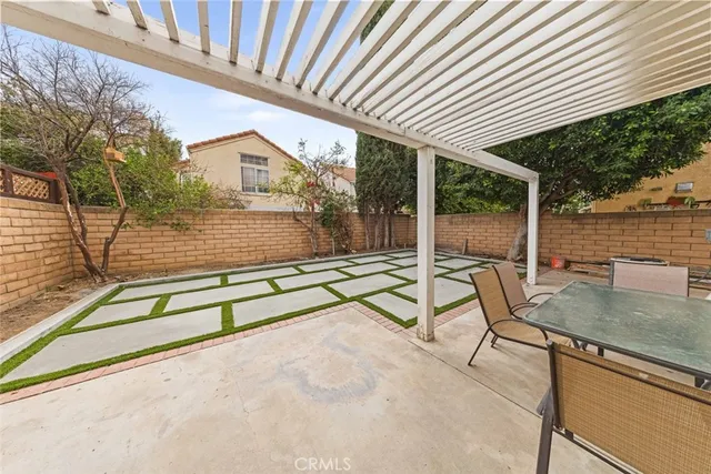 a view of sitting area with furniture and wooden deck