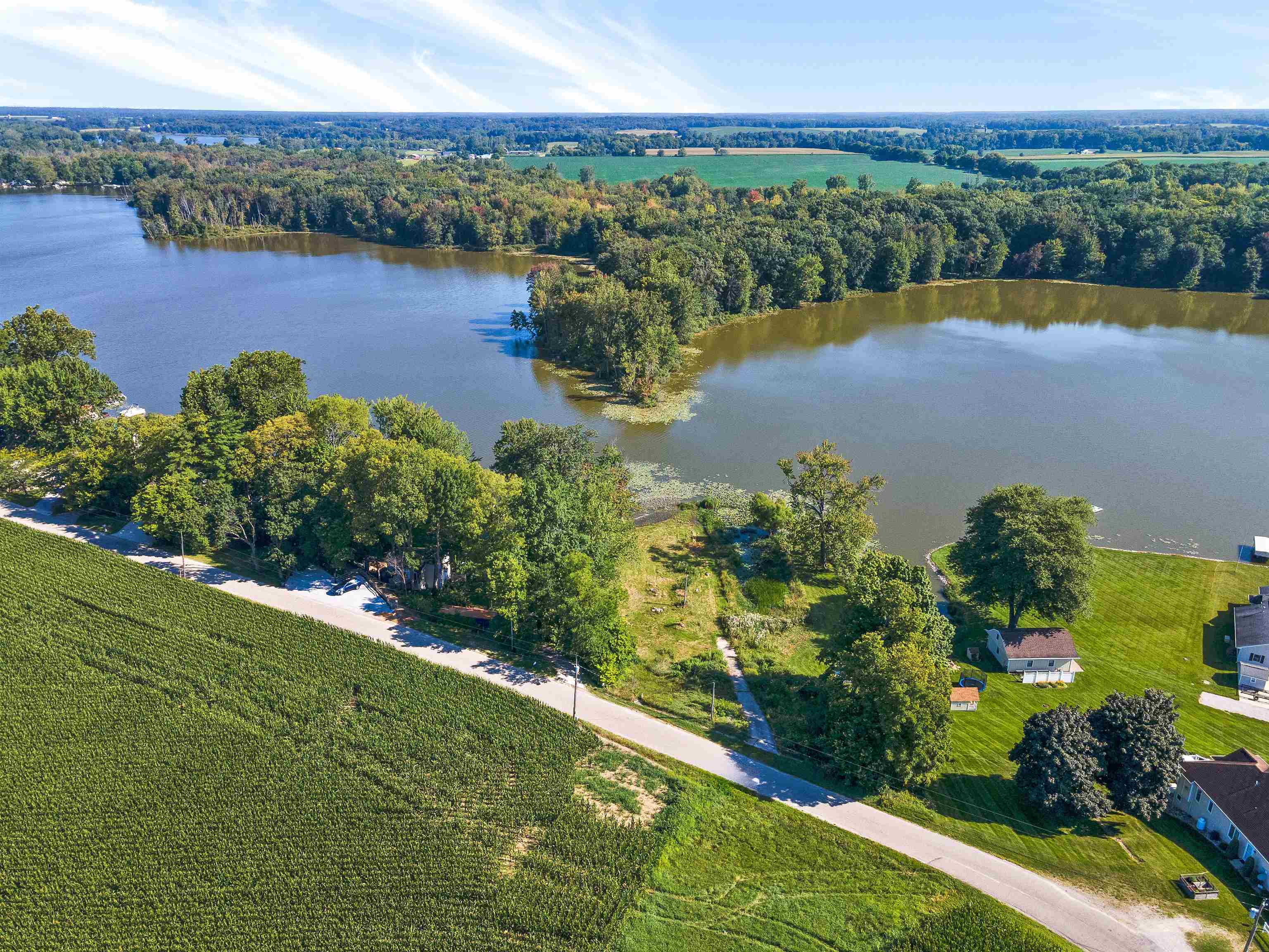 9094 North Steinbarger Lake Road Wawaka, IN 46794 - Photo 2 of 14