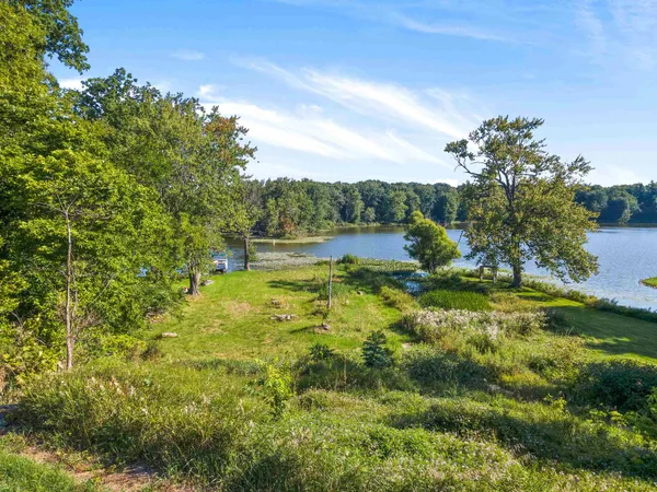 $139,900 | 9094 North Steinbarger Lake Road, Wawaka, IN 46794