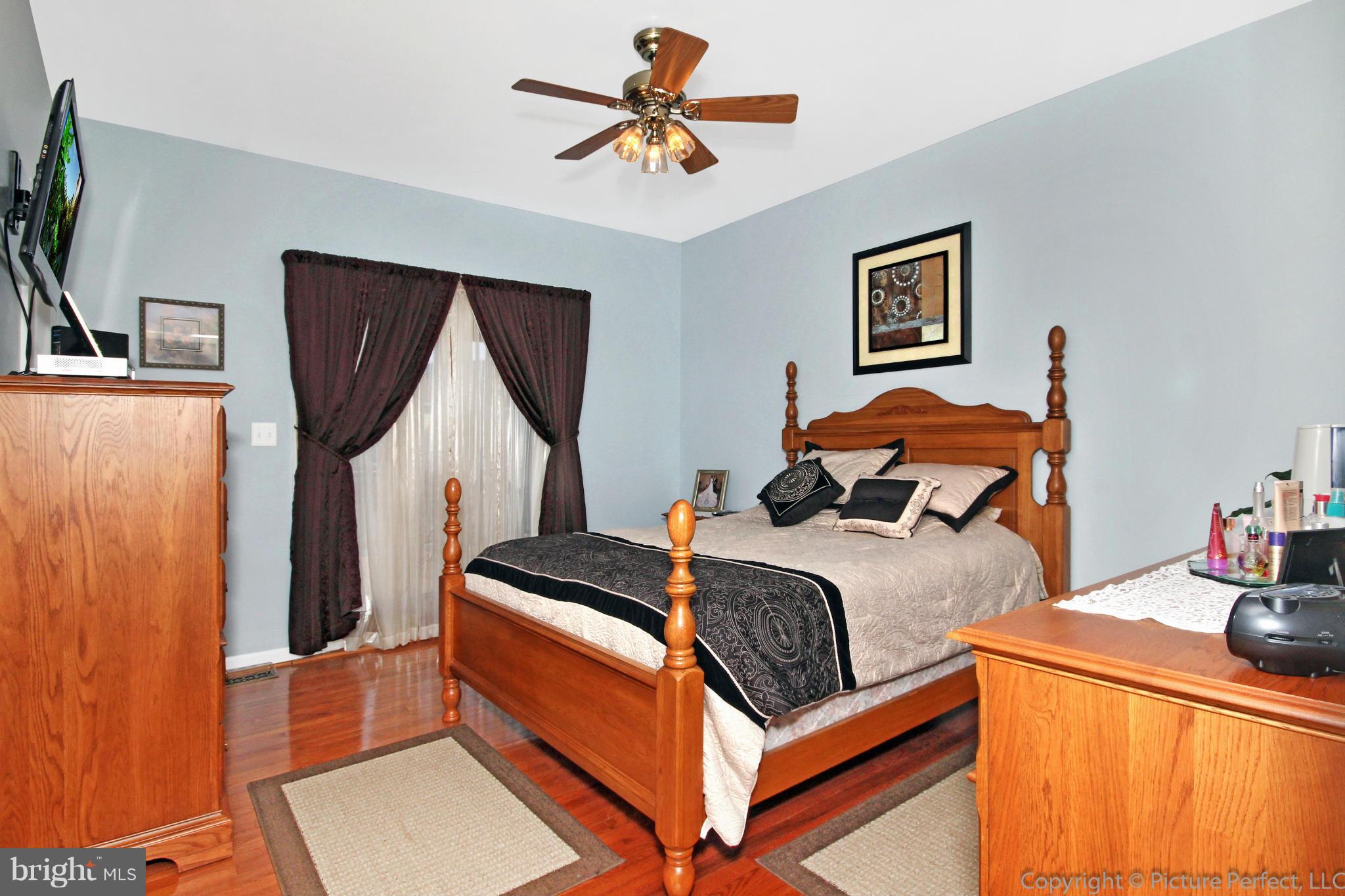 12457 Jesse Smith Road Mount Airy, MD 21771 - Photo 11 of 30 Bedroom (Master)