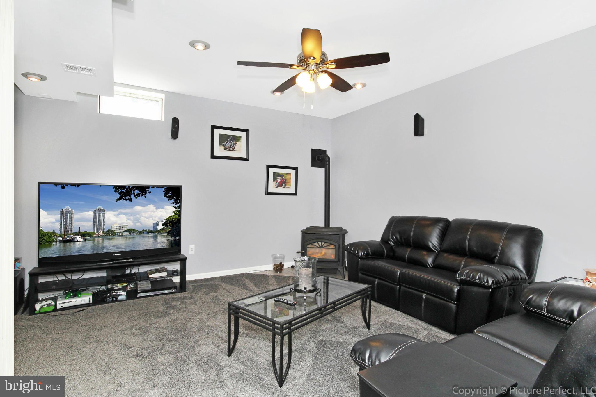 12457 Jesse Smith Road Mount Airy, MD 21771 - Photo 16 of 30 Basement