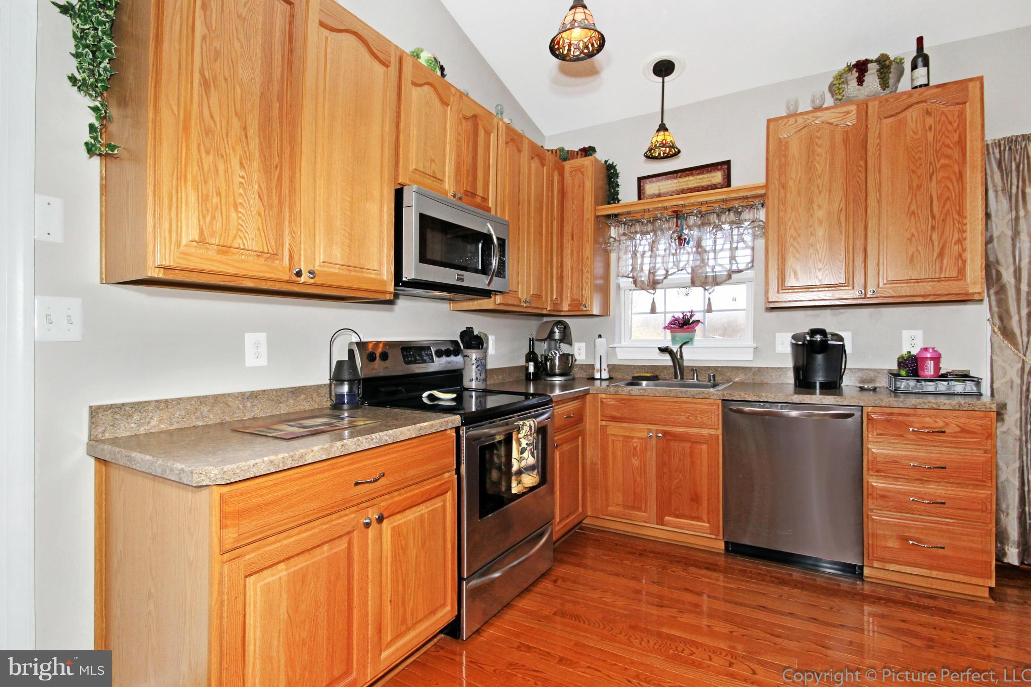 12457 Jesse Smith Road Mount Airy, MD 21771 - Photo 7 of 30 Kitchen