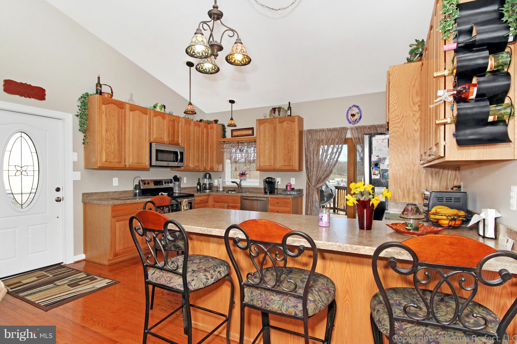 12457 Jesse Smith Road Mount Airy, MD 21771 - Photo 9 of 30 Kitchen