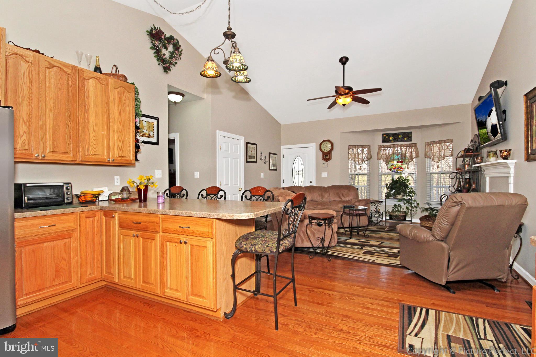 12457 Jesse Smith Road Mount Airy, MD 21771 - Photo 10 of 30 Kitchen