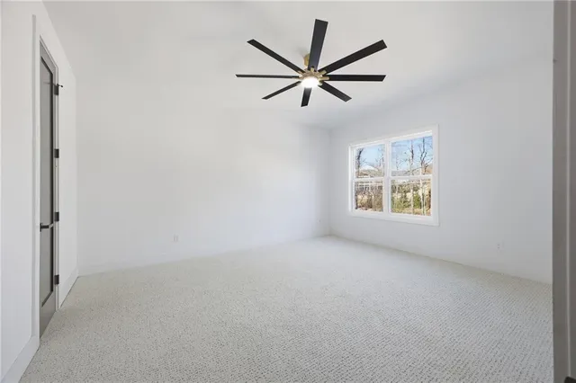 $850,000 | 6465 Yacht Club Road, Flowery Branch, GA 30542