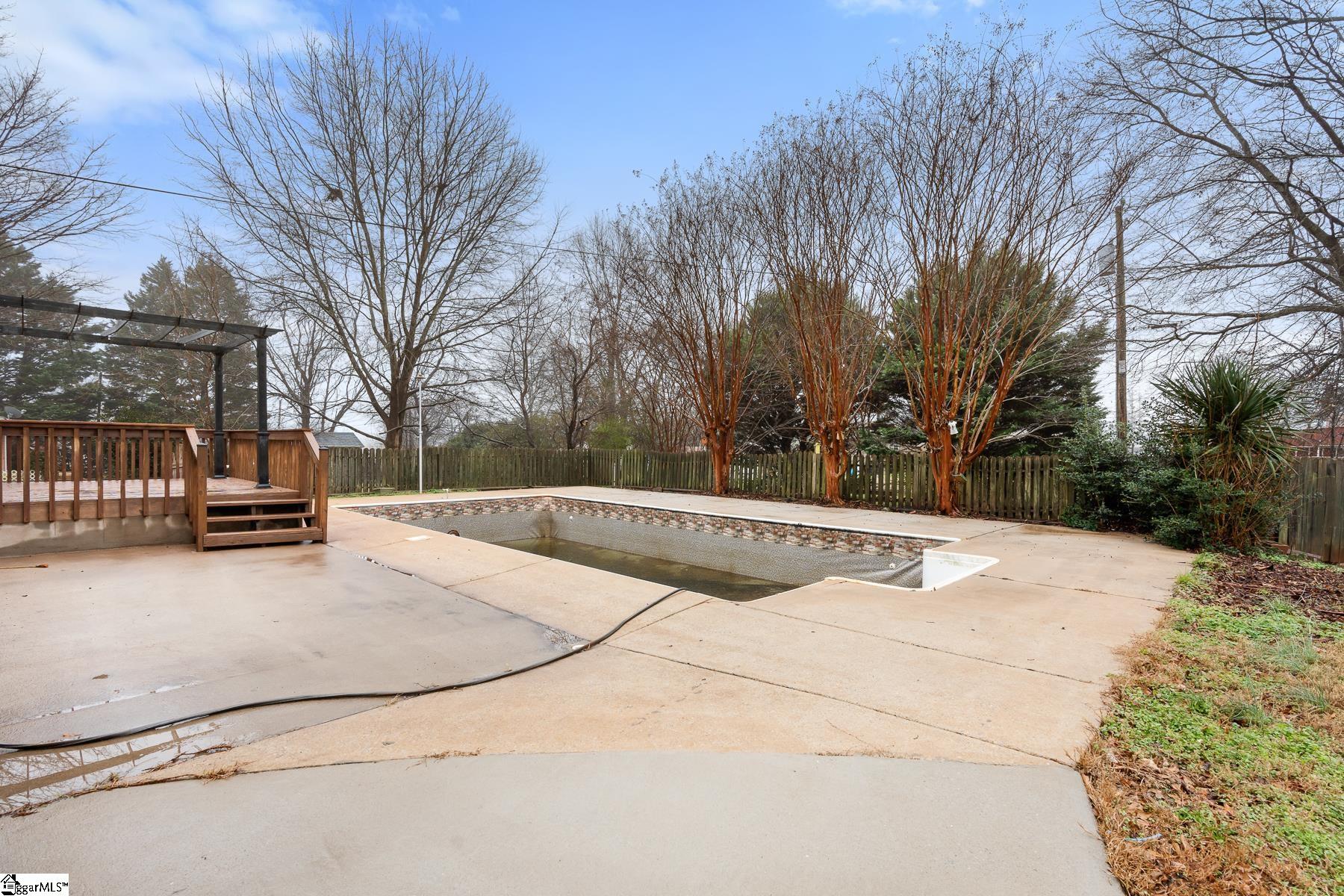 108 Highland Road Duncan, SC 29334 - Photo 8 of 28 Gallery Image 8