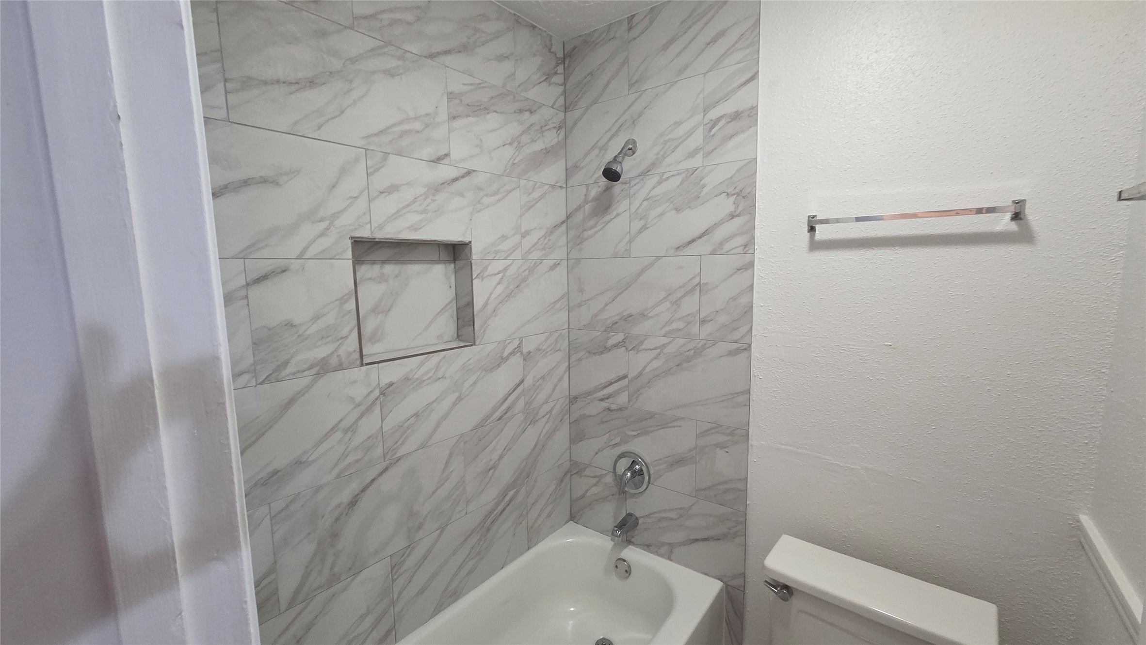 4626 Quailgate Drive Spring, TX 77373 - Photo 7 of 46