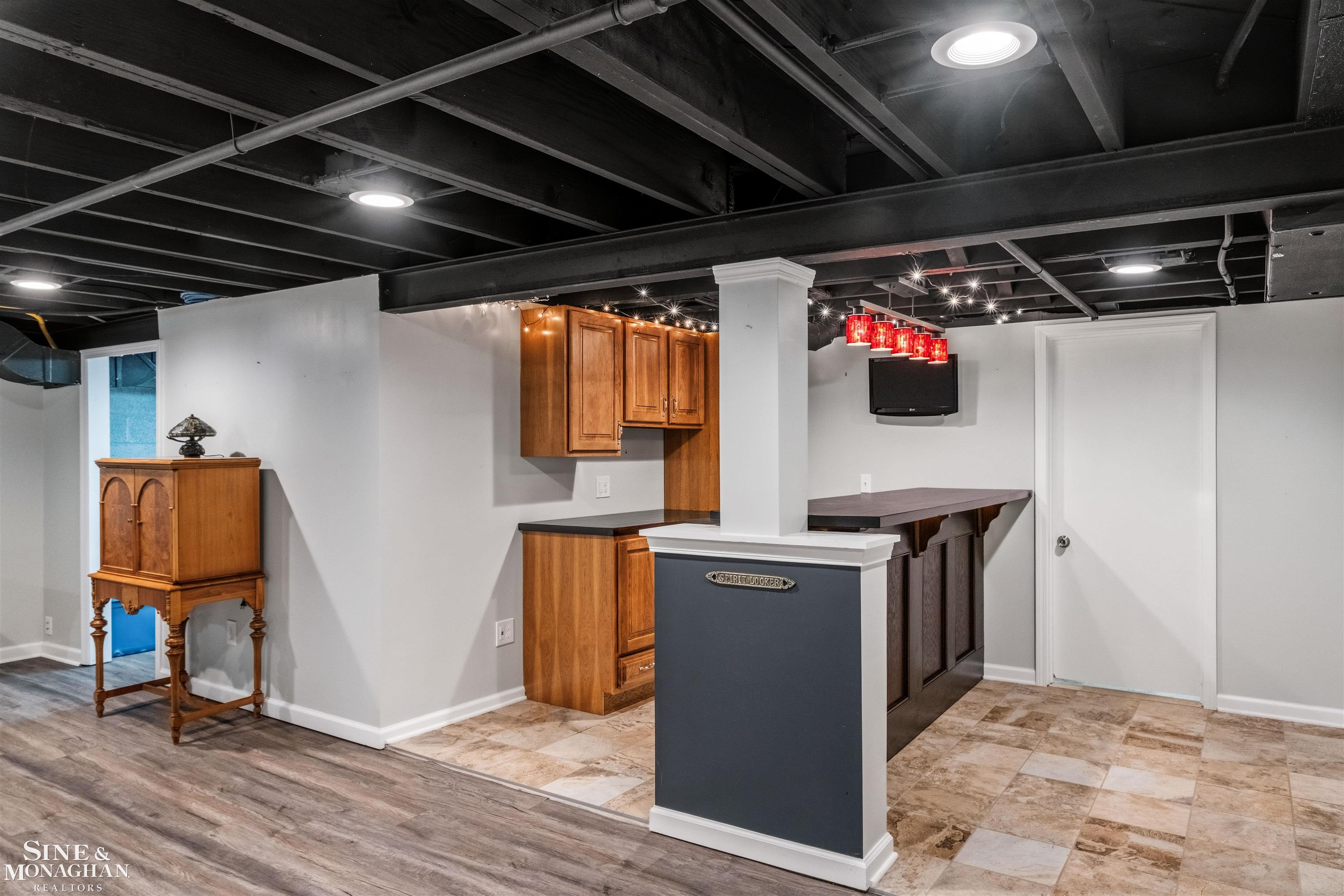 1061 North Renaud Road Grosse Pointe Woods, MI 48236 - Photo 40 of 63