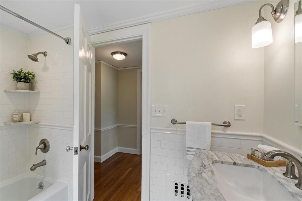 142 Tower Road Lincoln, MA 01773 - Photo 21 of 41