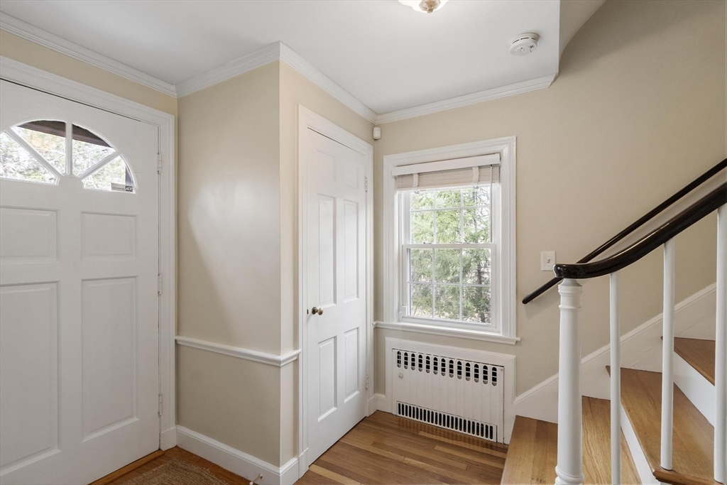 142 Tower Road Lincoln, MA 01773 - Photo 3 of 41