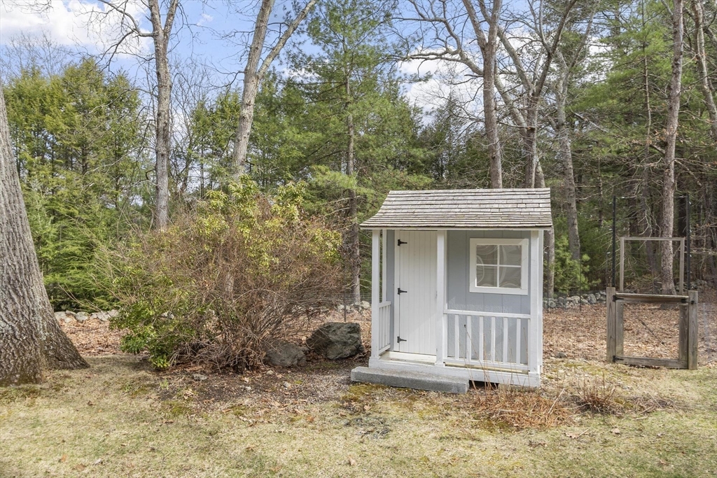 142 Tower Road Lincoln, MA 01773 - Photo 33 of 41