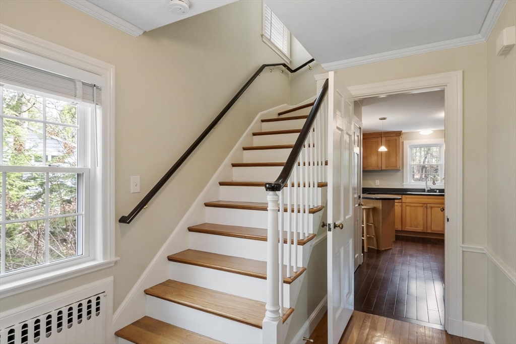 142 Tower Road Lincoln, MA 01773 - Photo 4 of 41