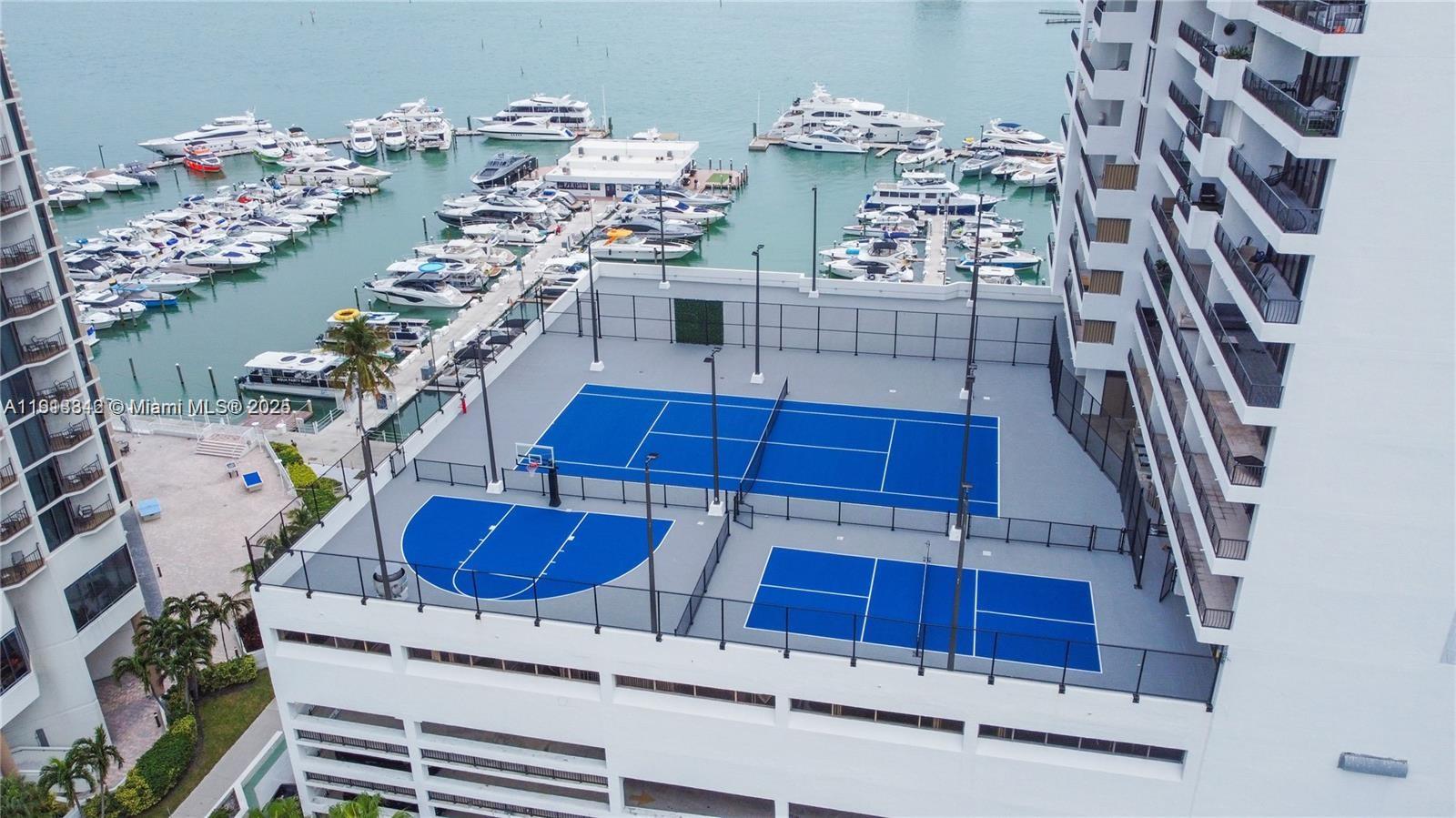 555 Northeast 15th Street, Unit 31F Miami, FL 33132 - Photo 2 of 24