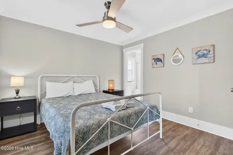 $1,199,000 | 4927 East Pelican Drive, Oak Island, NC 28465
