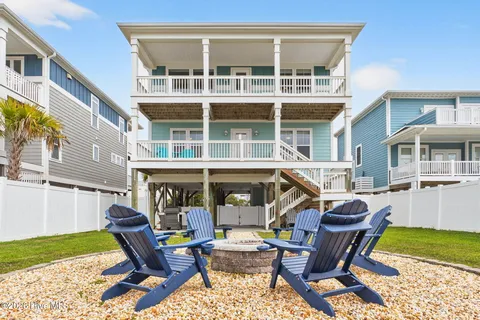 $1,199,000 | 4927 East Pelican Drive, Oak Island, NC 28465