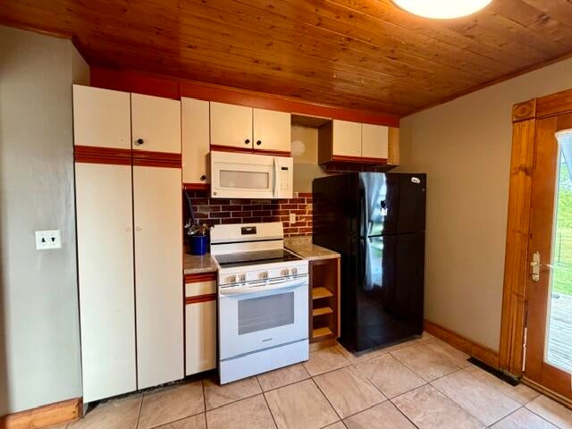 412 West 6 Mile Road Sault Ste. Marie, MI 49783 - Photo 5 of 25 Gallery Image 5