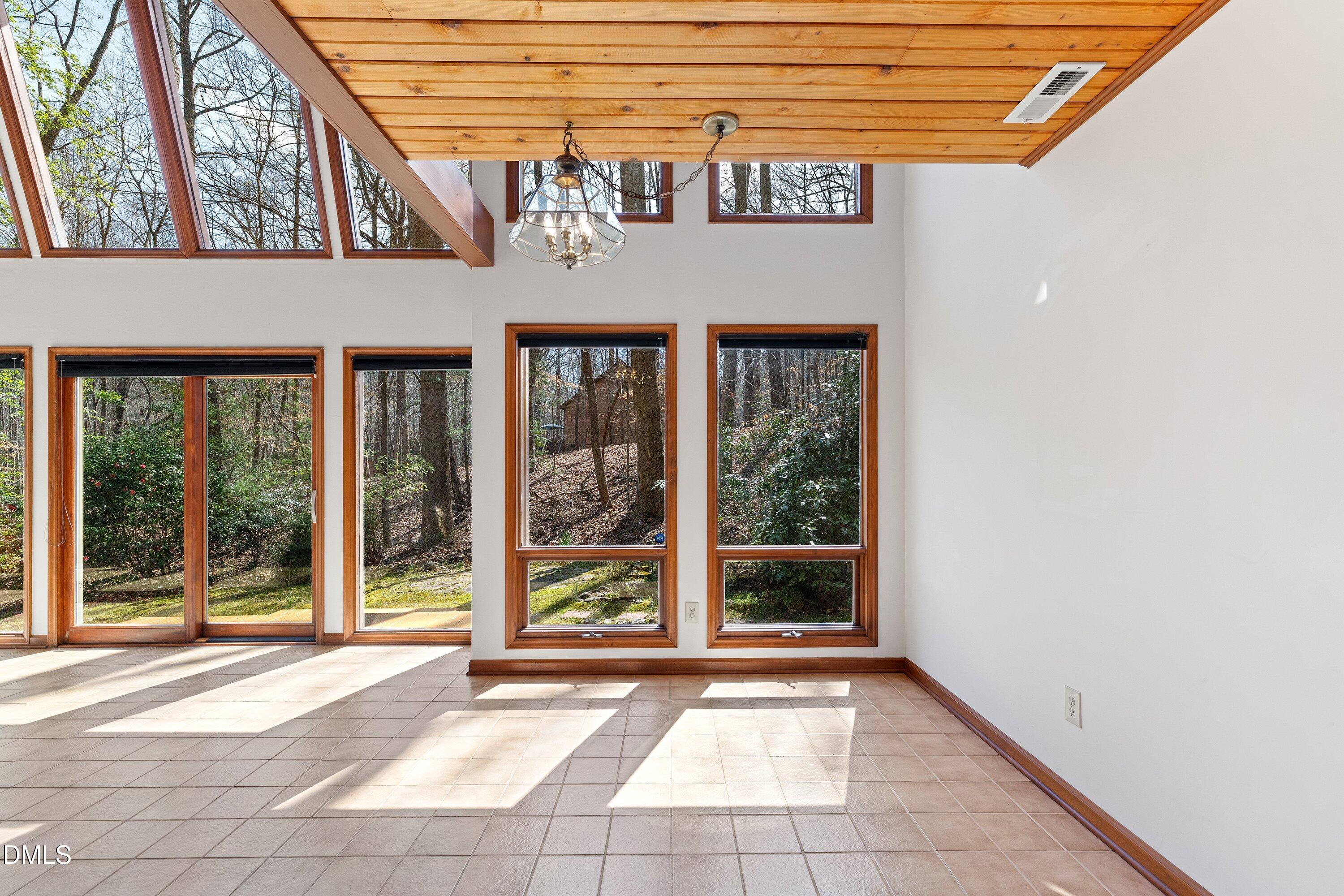 2012 Raccoon Run Clayton, NC 27520 - Photo 12 of 89 18-2012 Raccoon Run _6162