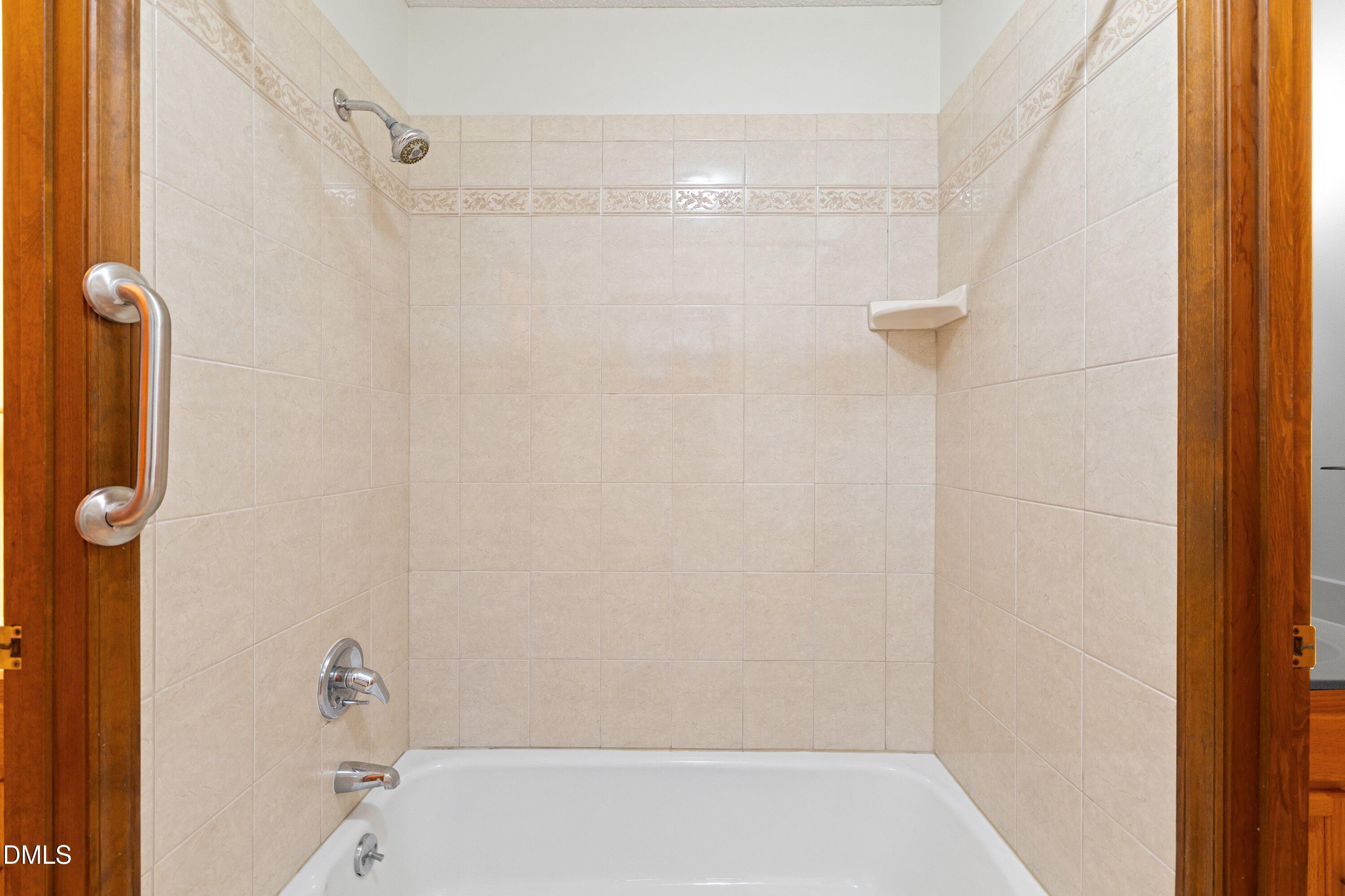 2012 Raccoon Run Clayton, NC 27520 - Photo 47 of 89 44-2012 Raccoon Run _6286