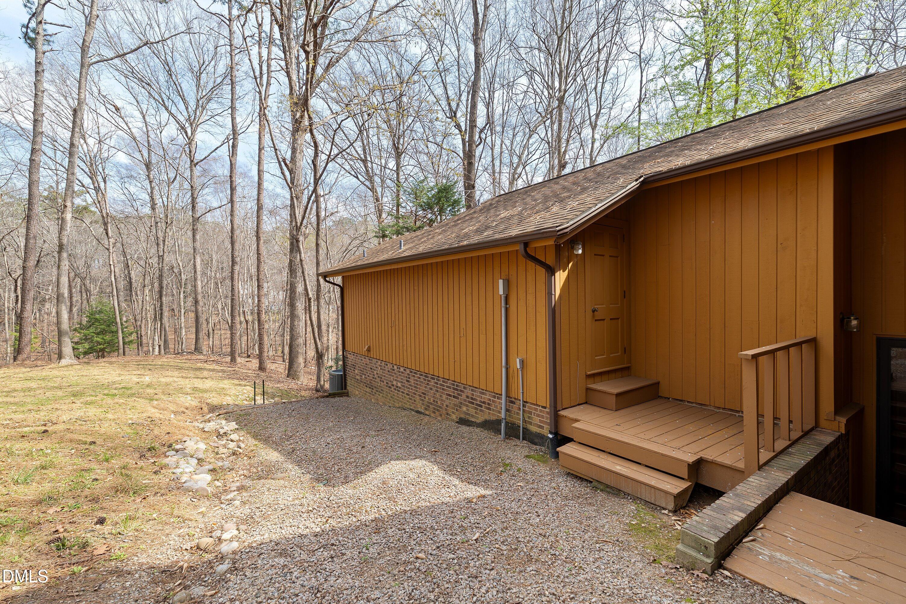 2012 Raccoon Run Clayton, NC 27520 - Photo 63 of 89 Attached Storage
