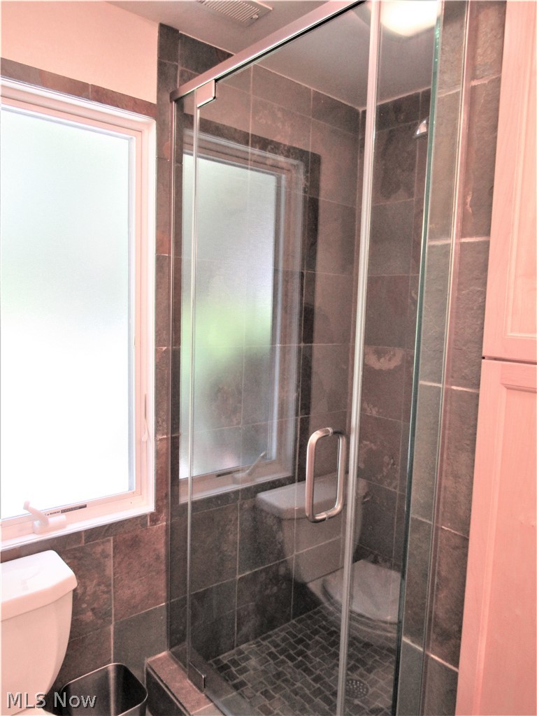 573 Solon Road Bentleyville, OH 44022 - Photo 25 of 35