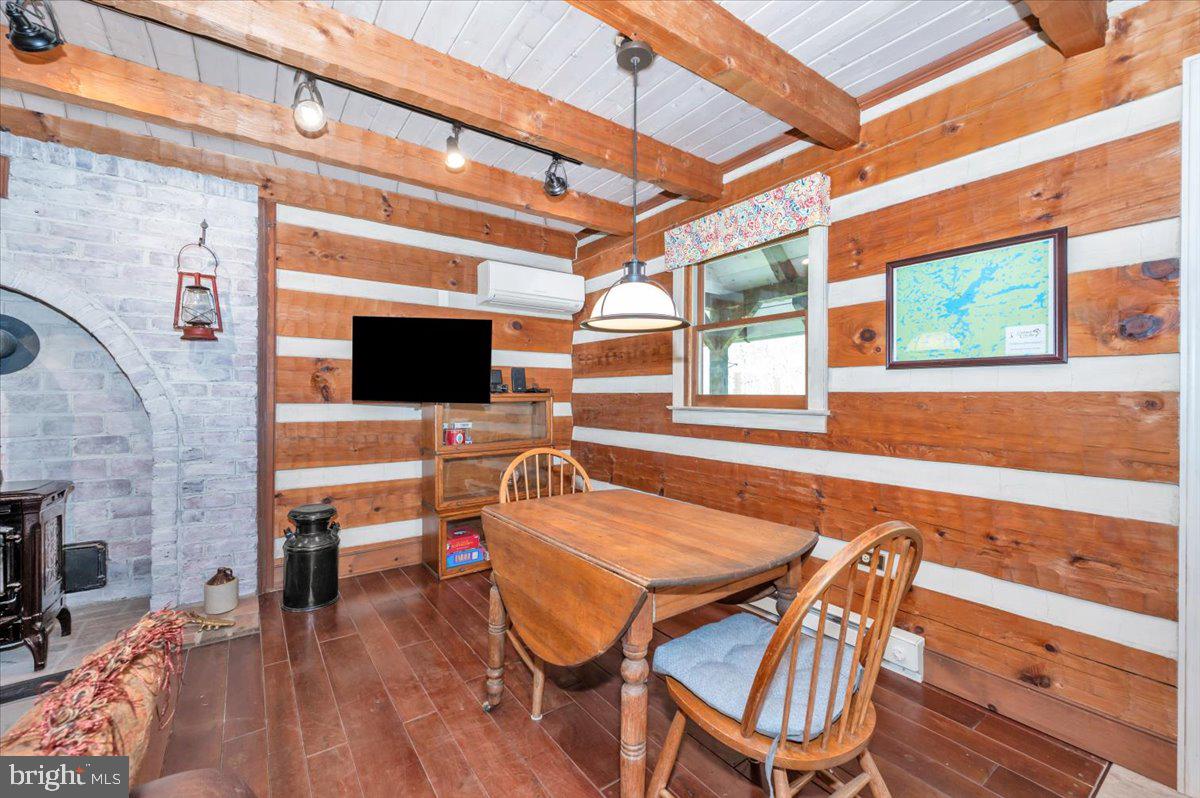 16926 Sprecher Road Sharpsburg, MD 21782 - Photo 7 of 76 Cozy cabin retreat with rustic charm.