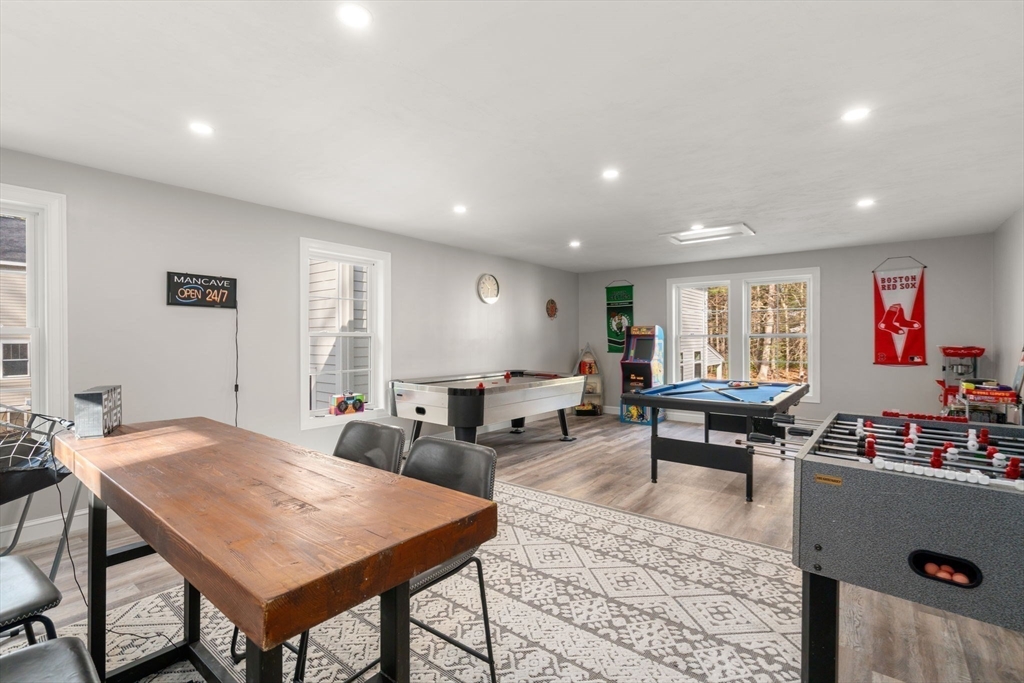 60 Claybrook Road Dover, MA 02030 - Photo 31 of 34