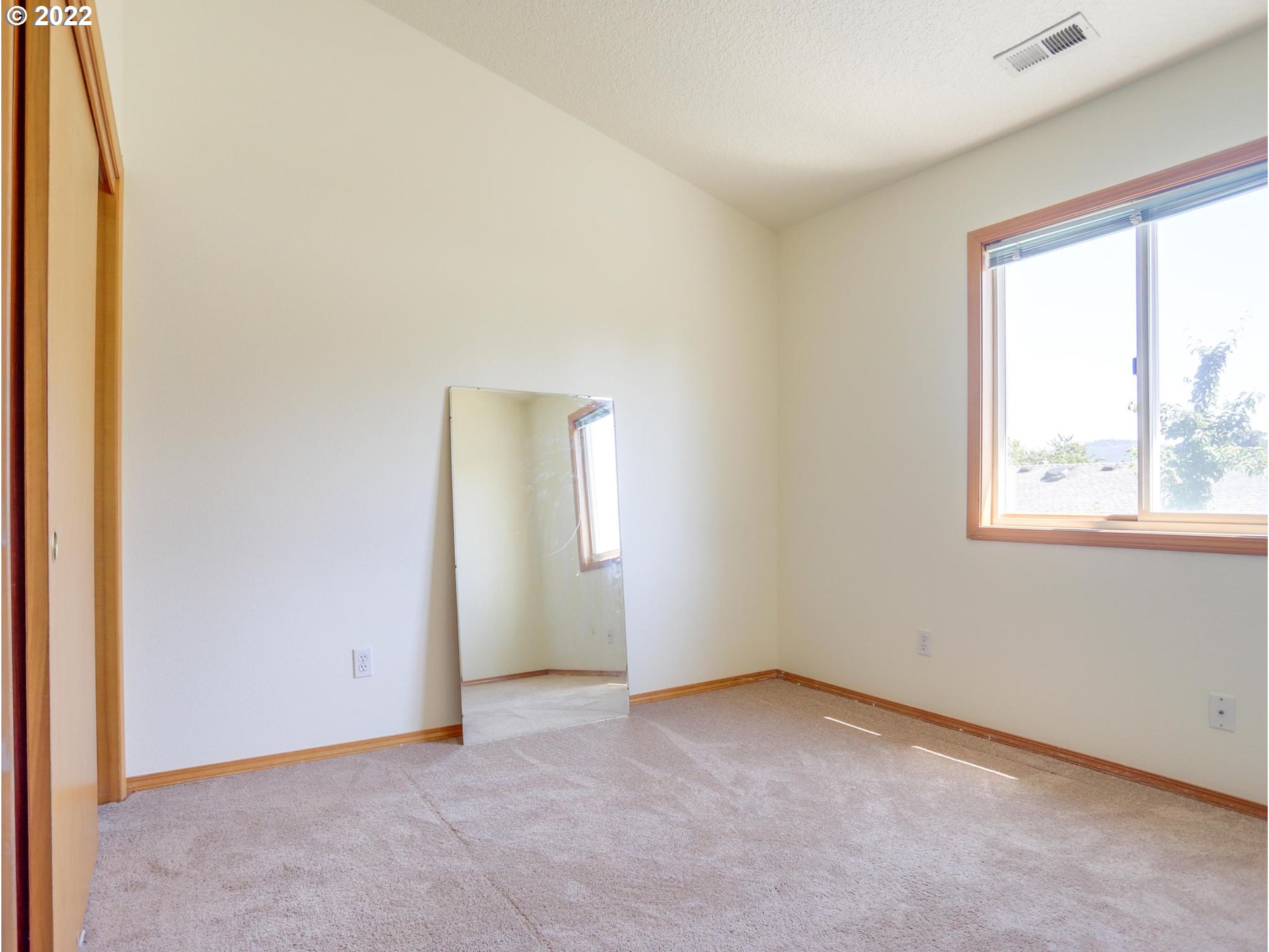 467 Southwest Nancy Circle Gresham, OR 97030 - Photo 24 of 32 Bedroom