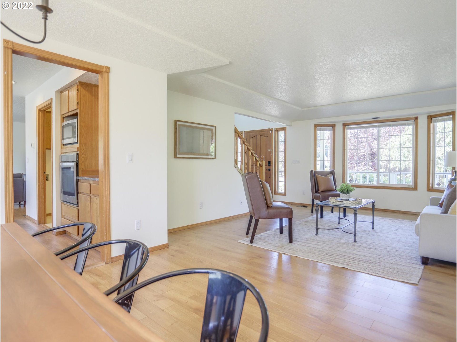 467 Southwest Nancy Circle Gresham, OR 97030 - Photo 6 of 32 Dining Room