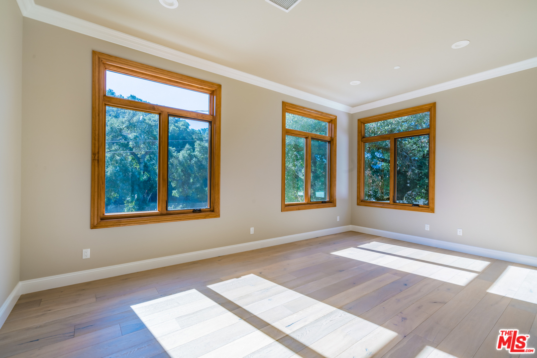 2563 Stokes Canyon Road Calabasas, CA 91302 - Photo 28 of 44 Gallery Image 28