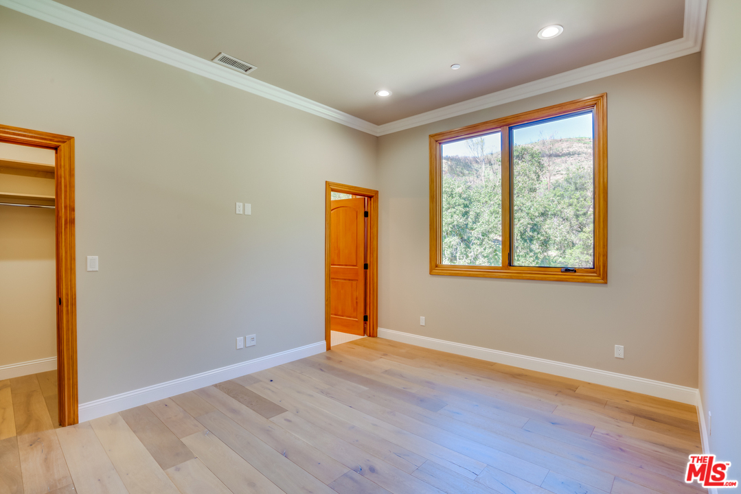 2563 Stokes Canyon Road Calabasas, CA 91302 - Photo 36 of 44 Gallery Image 36