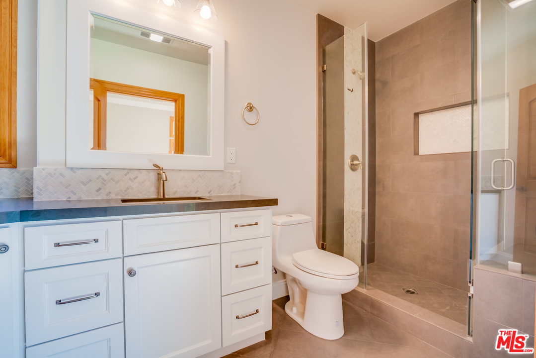 2563 Stokes Canyon Road Calabasas, CA 91302 - Photo 41 of 44 Gallery Image 41