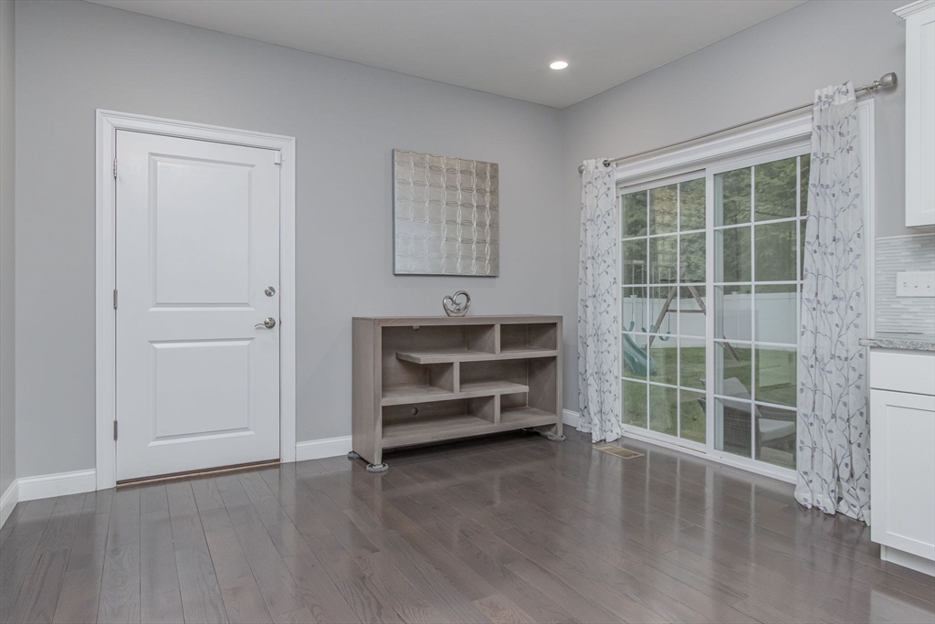 104 School House Road Groton, MA 01450 - Photo 11 of 36