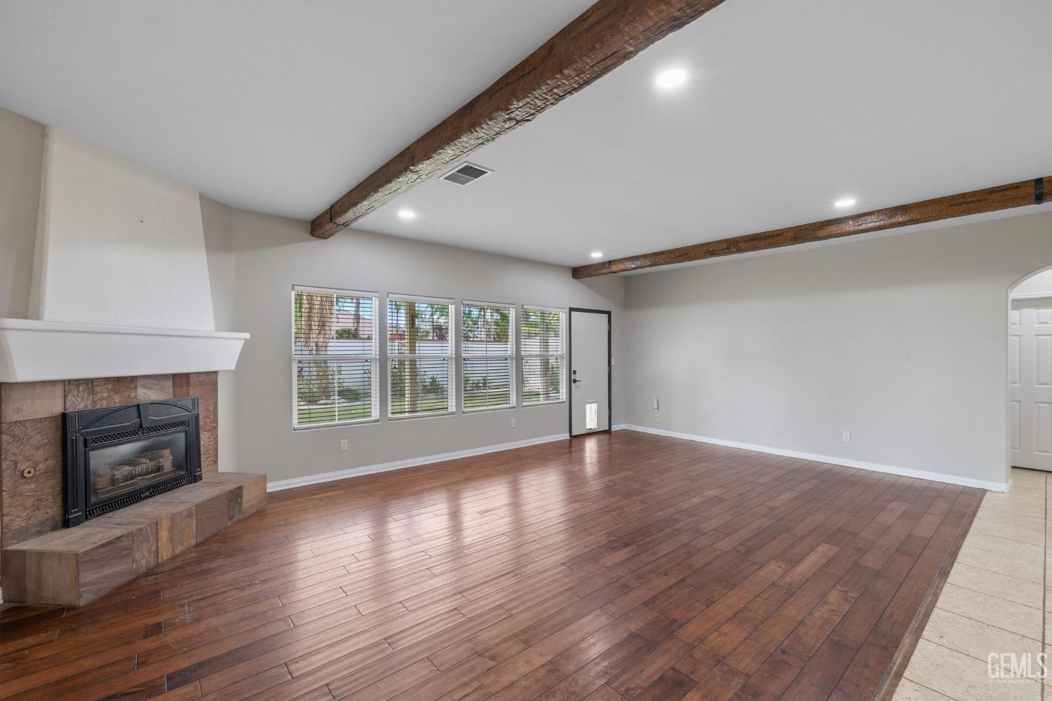 Undisclosed Address Bakersfield, CA 93311 - Photo 15 of 38