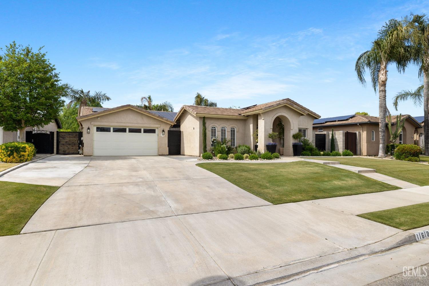 Undisclosed Address Bakersfield, CA 93311 - Photo 2 of 38