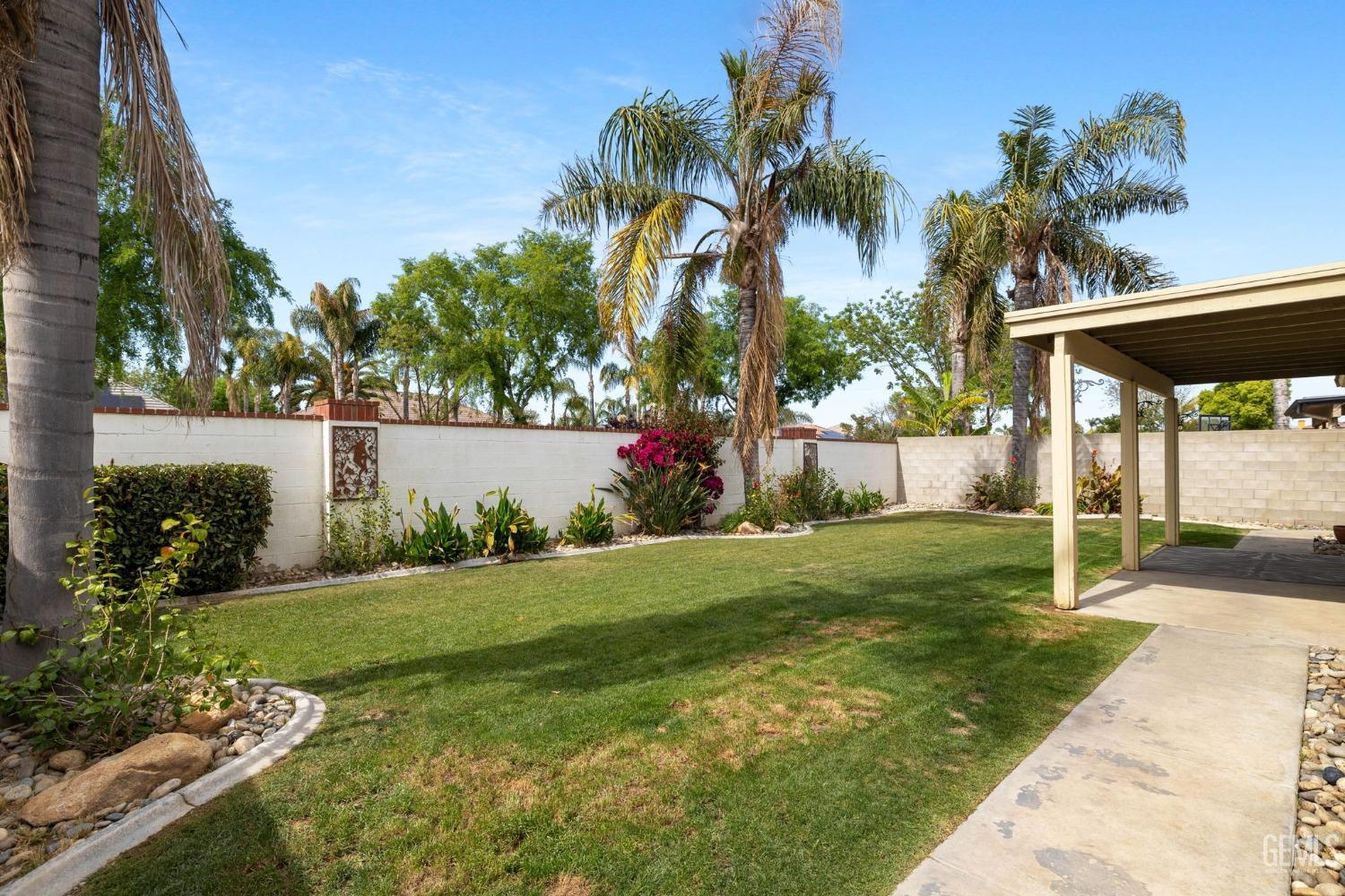 Undisclosed Address Bakersfield, CA 93311 - Photo 32 of 38