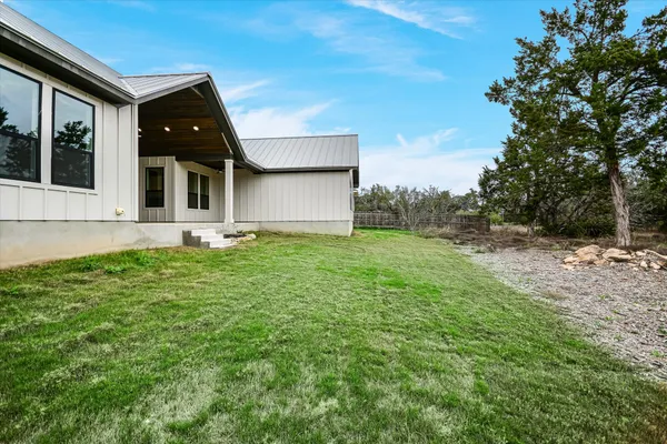 $854,000 | 31 Peace Pipe, Wimberley, TX 78676