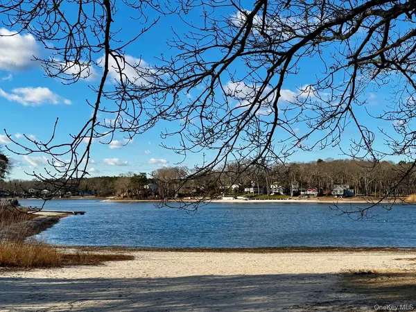 $495,000 | 180 Lakeside Trail, Ridge, NY 11961