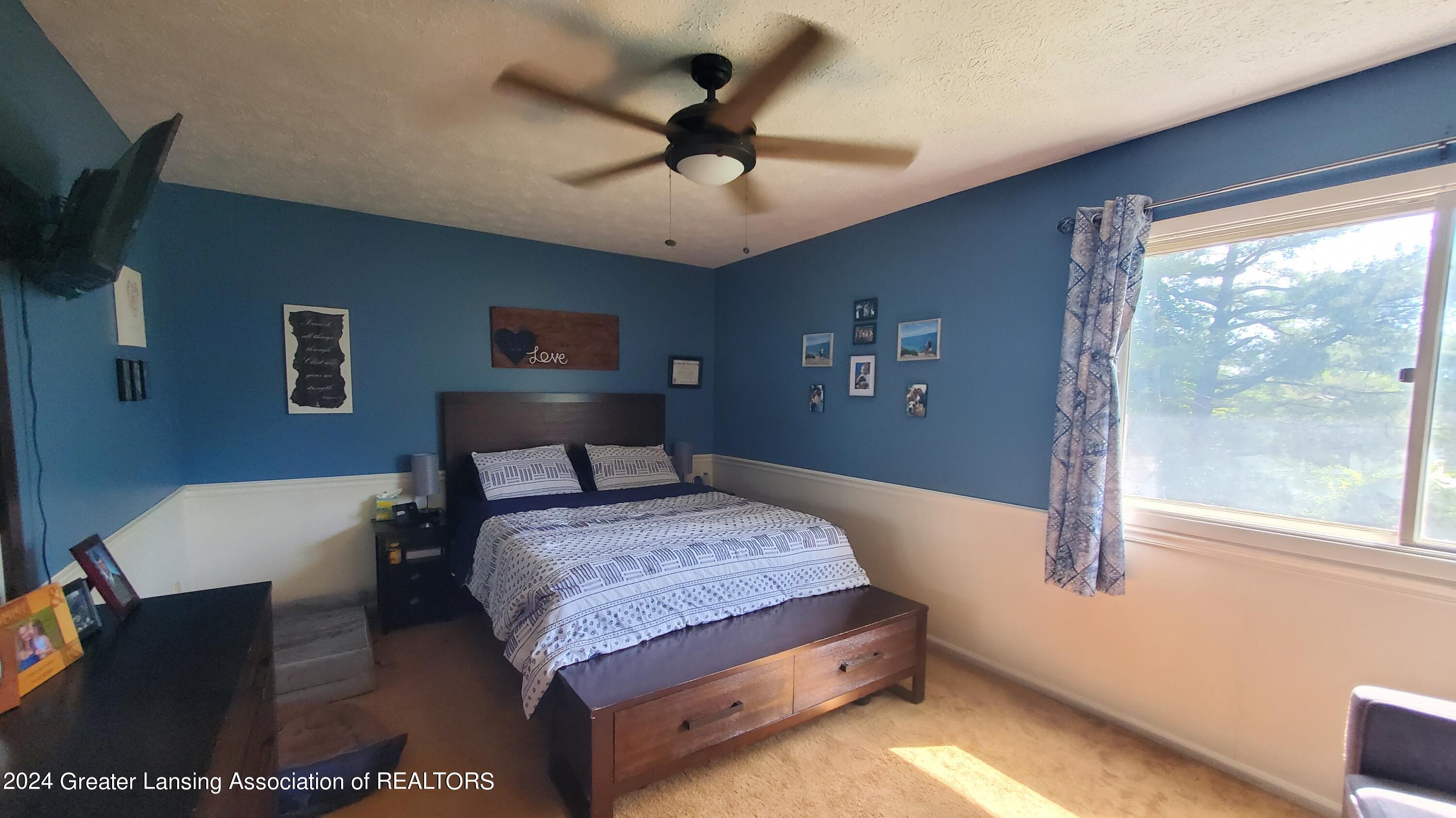 2212 Byrnes Road Lansing, MI 48906 - Photo 9 of 20 20240513_110007