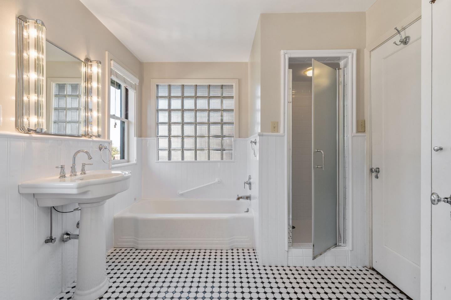 2804 Adeline Drive Burlingame, CA 94010 - Photo 12 of 21