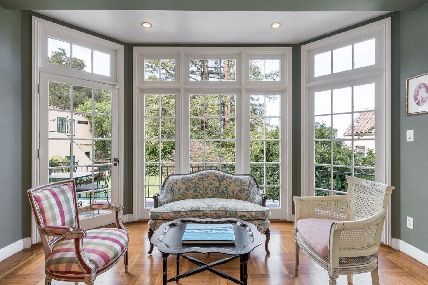 2804 Adeline Drive Burlingame, CA 94010 - Photo 4 of 21